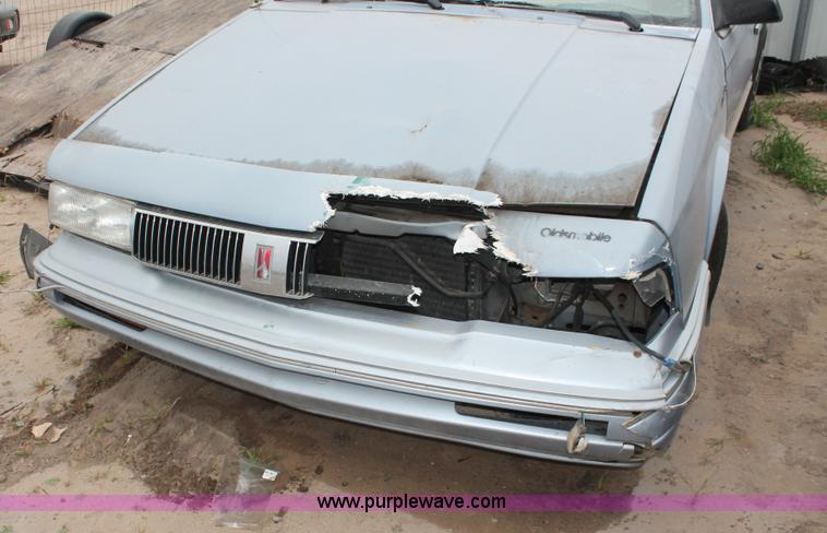 image for item O9386 1995 Oldsmobile Cutlass Ciera SL