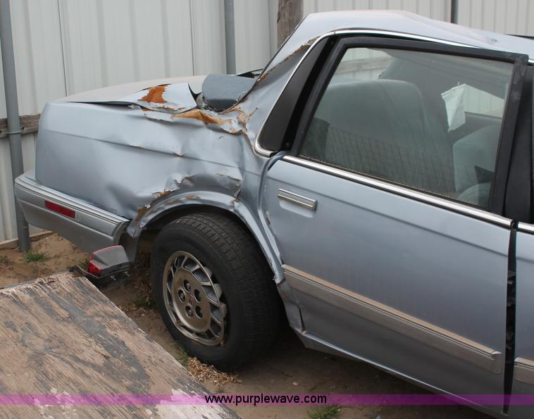 image for item O9386 1995 Oldsmobile Cutlass Ciera SL