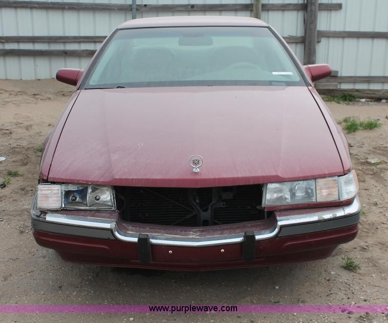 image for item O9388 1997 Cadillac Seville SLS