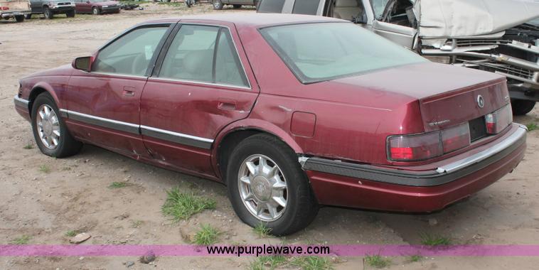 image for item O9388 1997 Cadillac Seville SLS