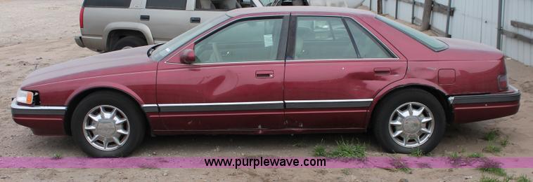 image for item O9388 1997 Cadillac Seville SLS