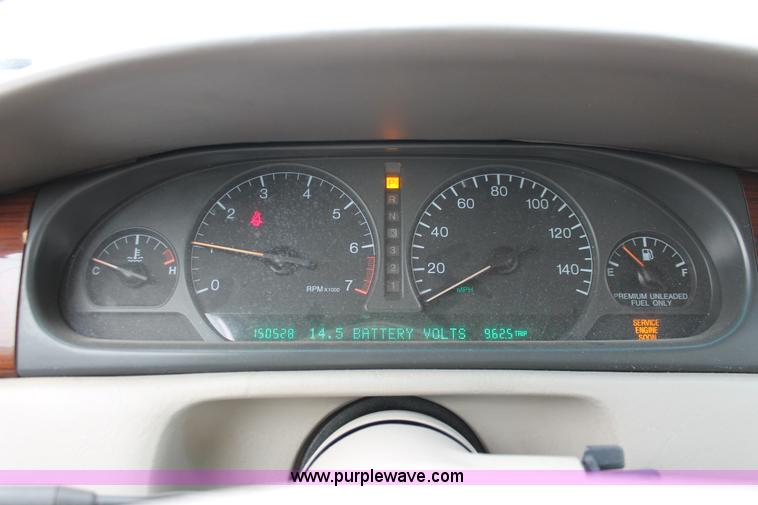 image for item O9388 1997 Cadillac Seville SLS