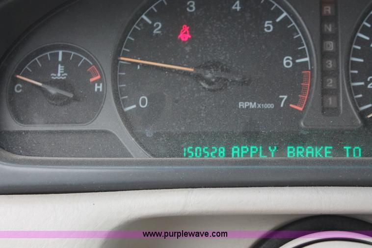 image for item O9388 1997 Cadillac Seville SLS