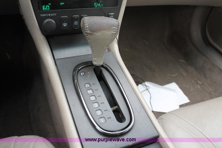 image for item O9388 1997 Cadillac Seville SLS