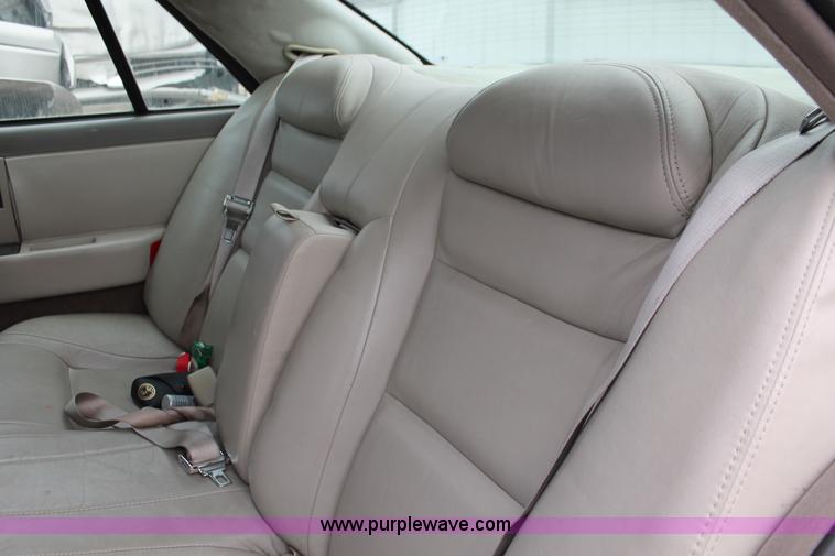 image for item O9388 1997 Cadillac Seville SLS