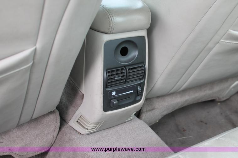 image for item O9388 1997 Cadillac Seville SLS