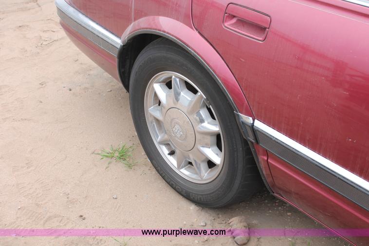 image for item O9388 1997 Cadillac Seville SLS