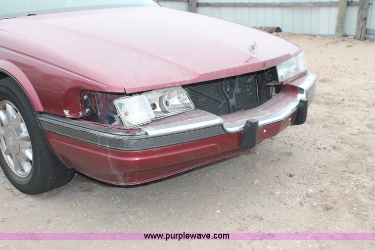image for item O9388 1997 Cadillac Seville SLS