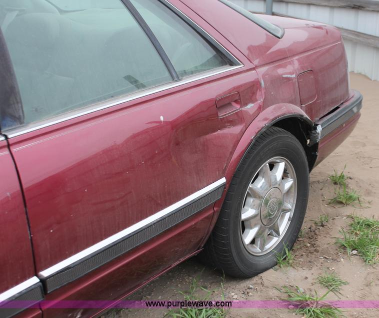 image for item O9388 1997 Cadillac Seville SLS