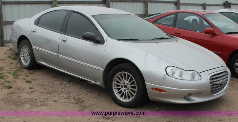 image for item O9389 2003 Chrysler Concrde Lxi