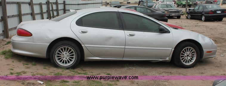 image for item O9389 2003 Chrysler Concrde Lxi
