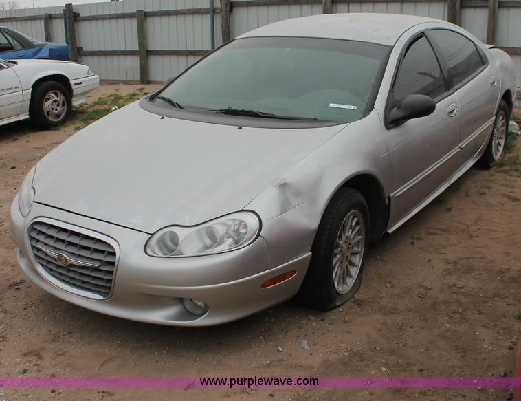 image for item O9389 2003 Chrysler Concrde Lxi