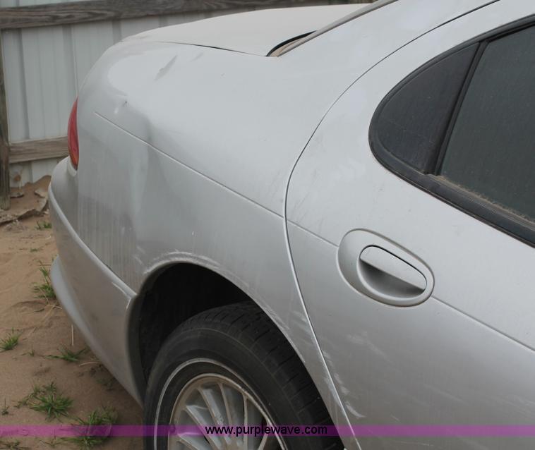 image for item O9389 2003 Chrysler Concrde Lxi