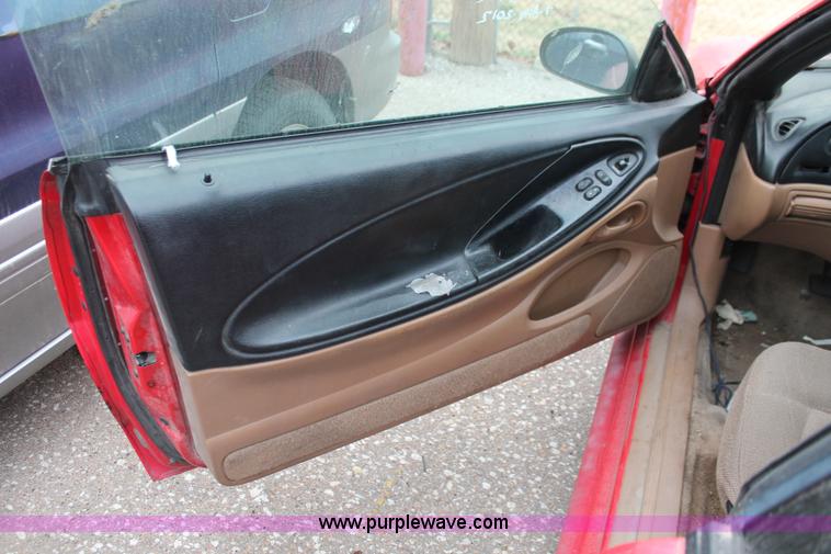 image for item O9392 1996 Ford Mustang