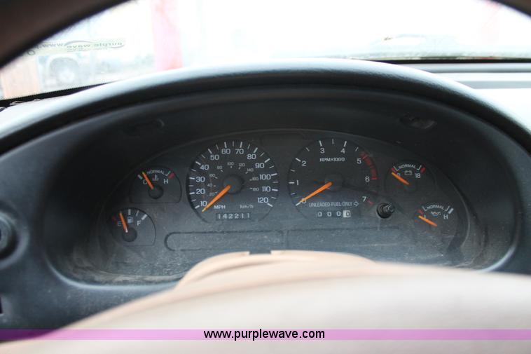 image for item O9392 1996 Ford Mustang