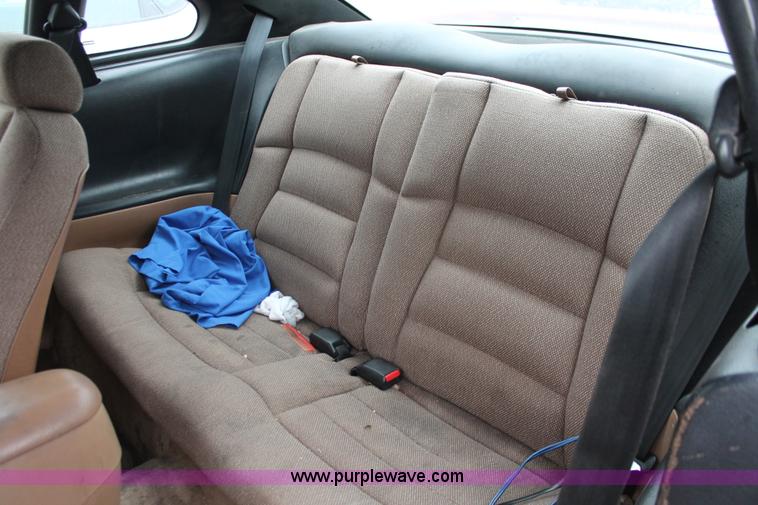 image for item O9392 1996 Ford Mustang