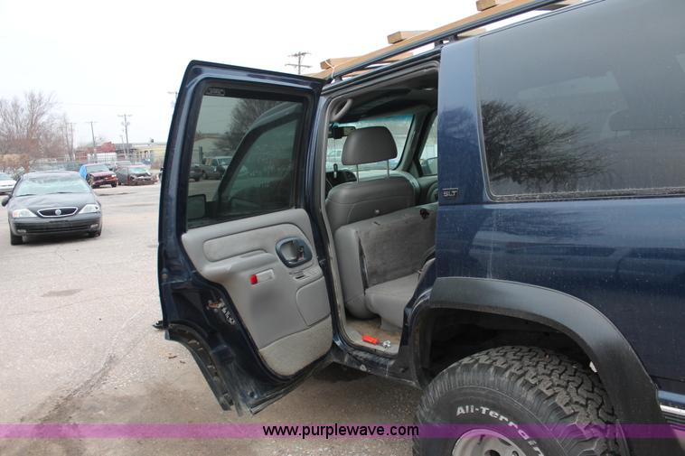 image for item O9394 1996 GMC Yukon SLE SUV