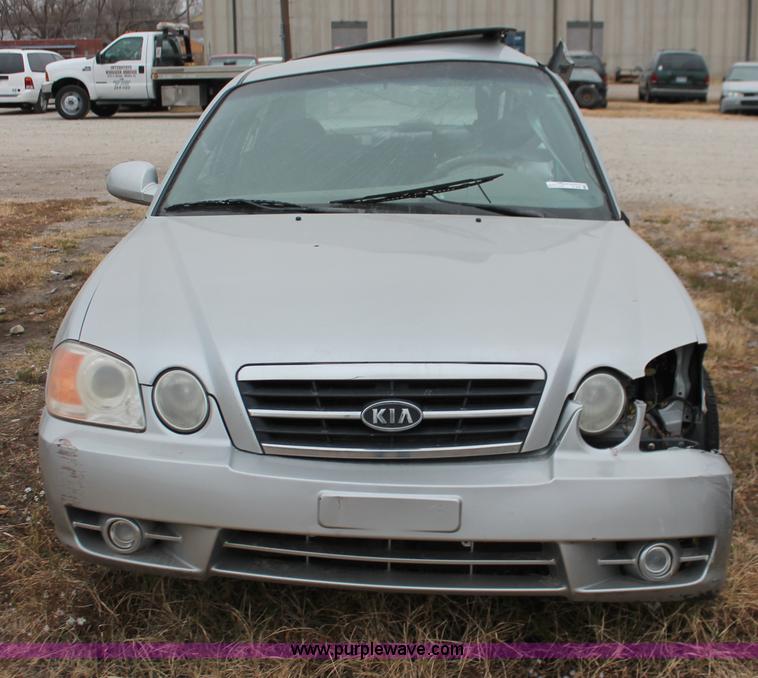image for item O9397 2004 Kia Optima