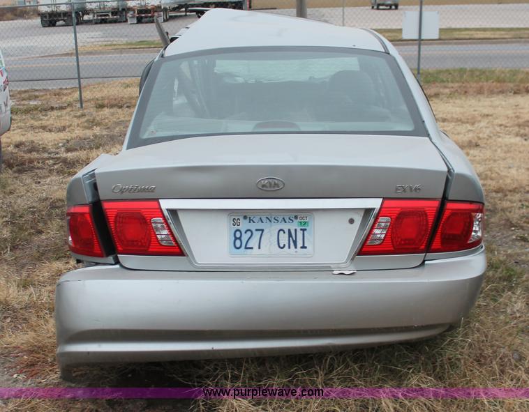 image for item O9397 2004 Kia Optima
