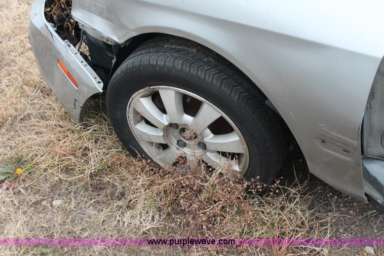 image for item O9397 2004 Kia Optima