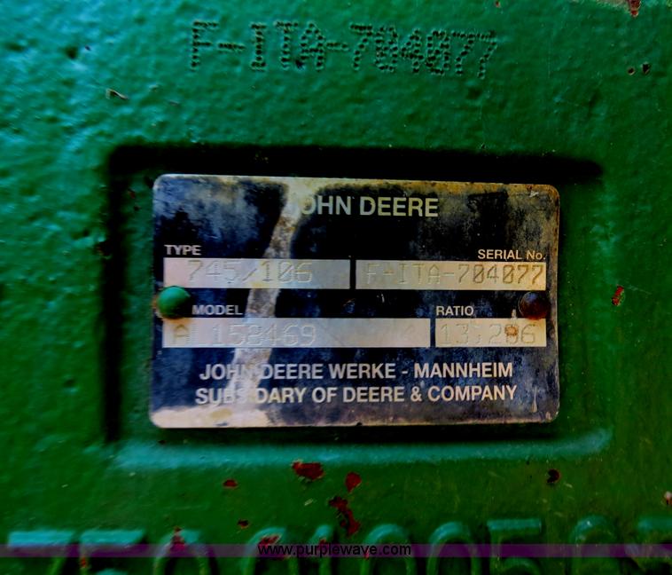 image for item B4548 2004 John Deere 7420 MFWD tractor