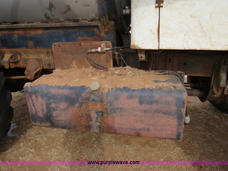 image for item B4555 1974 Big Wheels 1255 sprayer