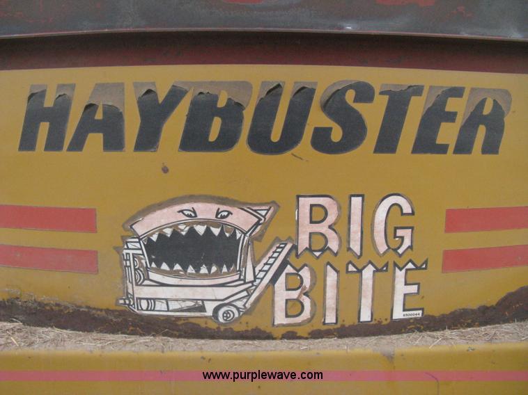image for item B8456 1992 HayBuster H1000 Big Bite tub grinder