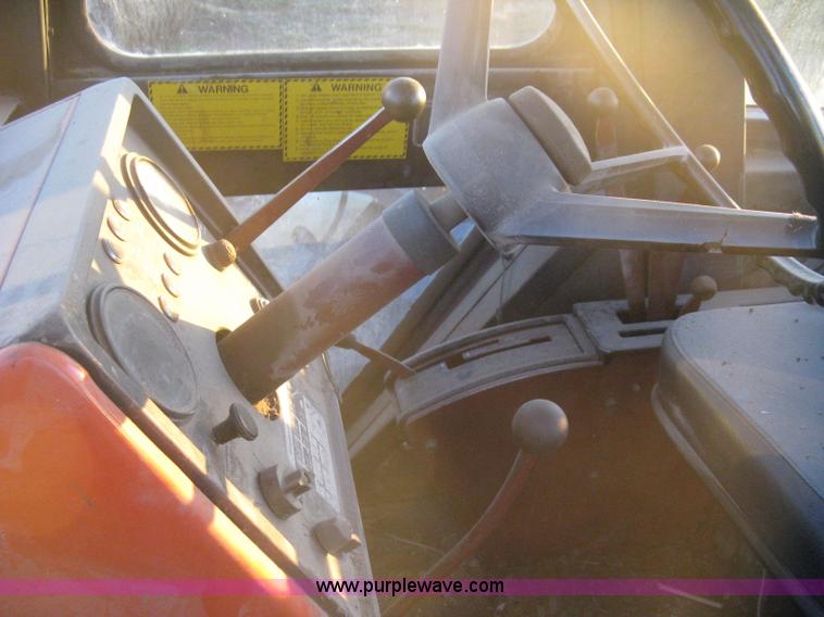 image for item B8487 1976 Allis Chalmers 7080 tractor