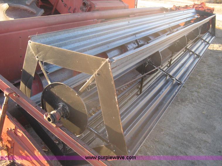 image for item B8488 International 915 Turbo combine