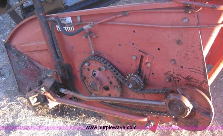 image for item B8488 International 915 Turbo combine