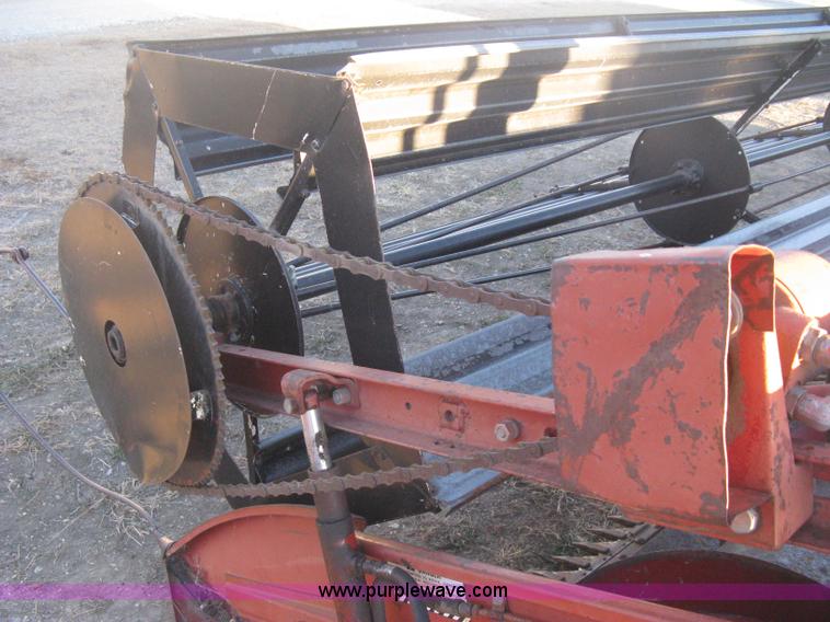 image for item B8488 International 915 Turbo combine