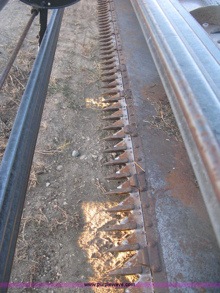 image for item B8488 International 915 Turbo combine