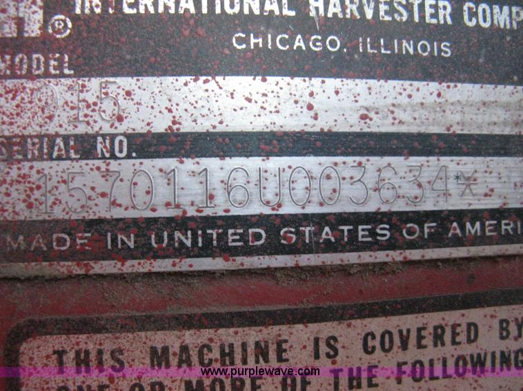 image for item B8488 International 915 Turbo combine