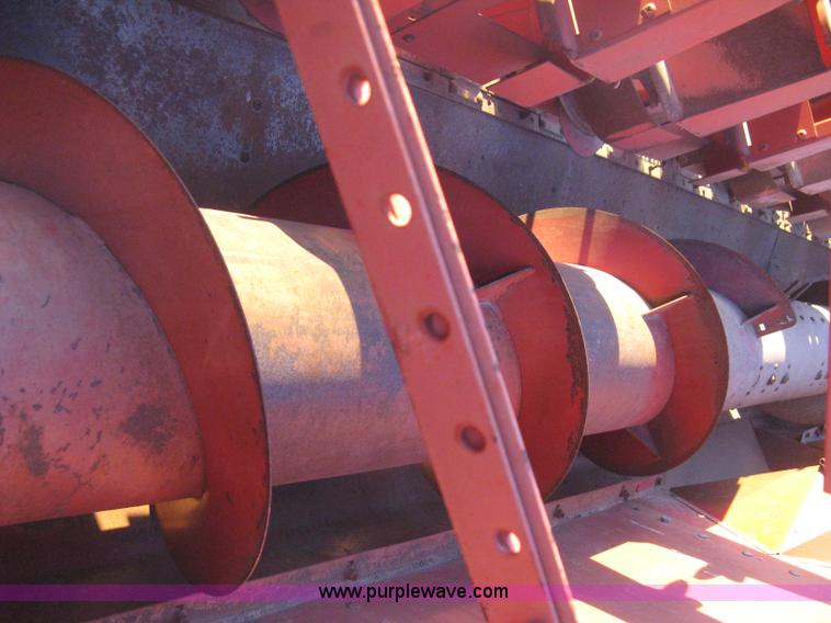 image for item B8488 International 915 Turbo combine