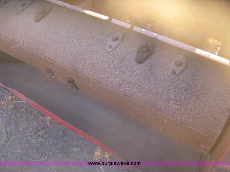 image for item B8488 International 915 Turbo combine