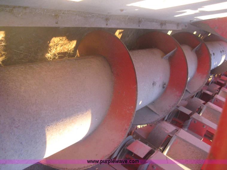 image for item B8488 International 915 Turbo combine