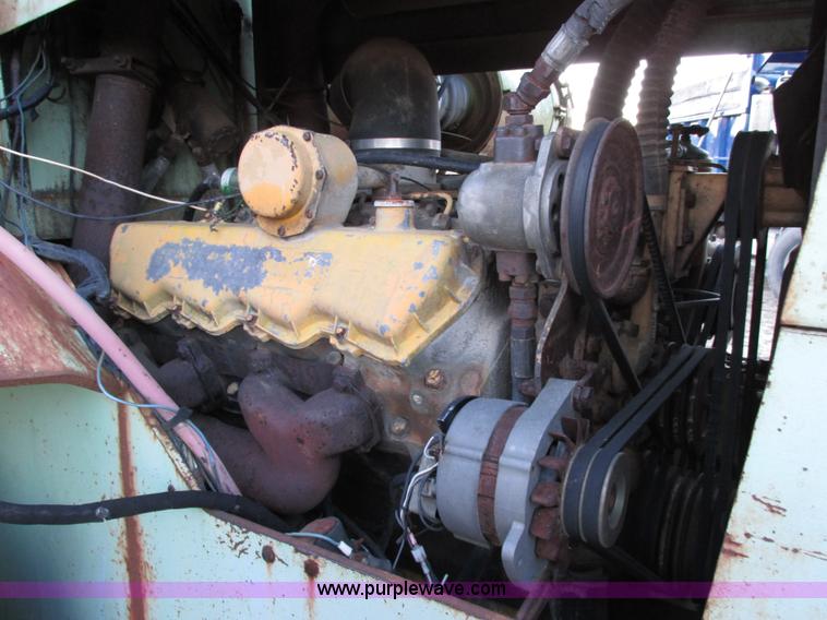 image for item E7005 Steiger 4WD tractor