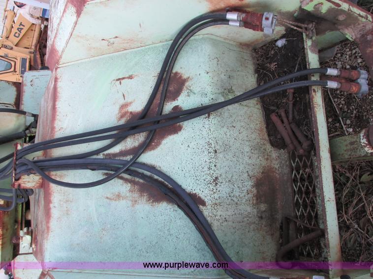 image for item E7005 Steiger 4WD tractor