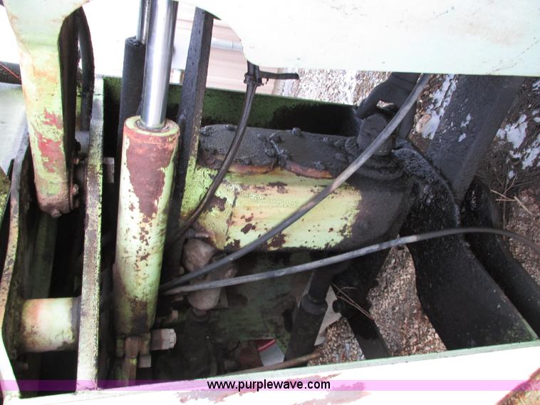 image for item E7005 Steiger 4WD tractor