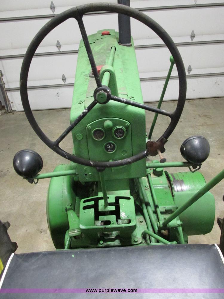 image for item E7008 1954 John Deere 60 tractor