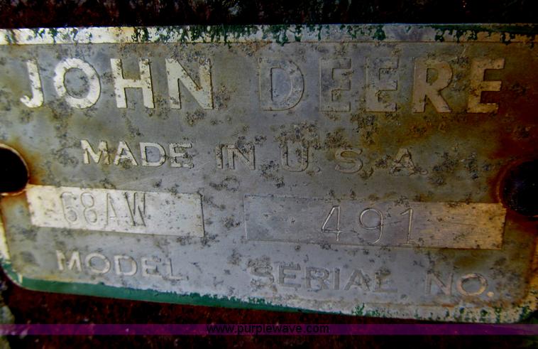 image for item E7502 John Deere 68 grain wagon