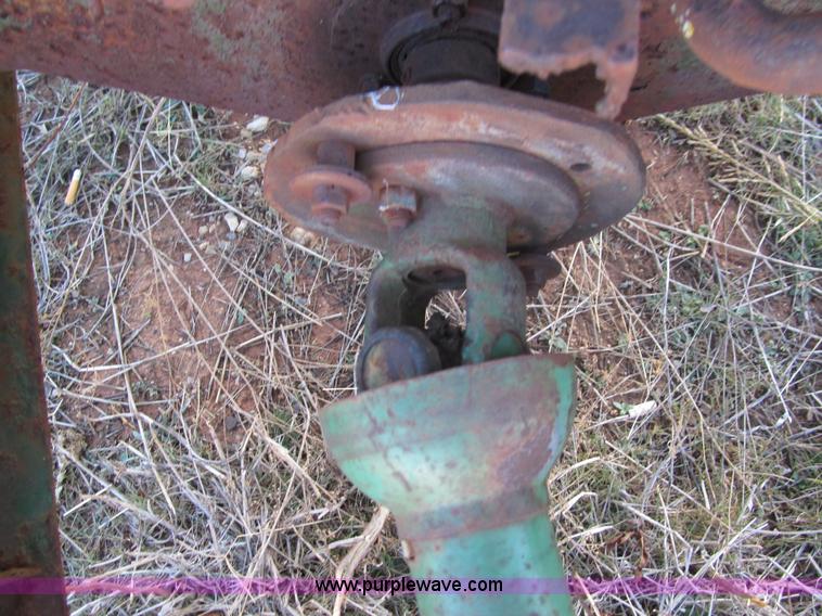 image for item E7502 John Deere 68 grain wagon