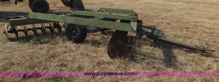 image for item E7506 John Deere 10' offset disk