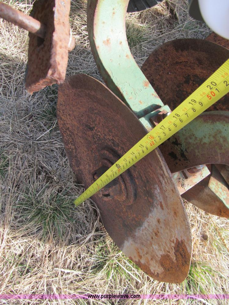 image for item E7506 John Deere 10' offset disk