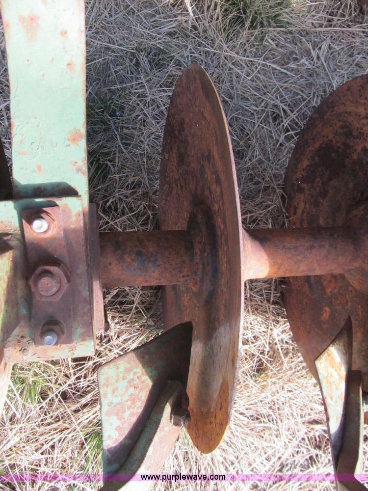 image for item E7506 John Deere 10' offset disk