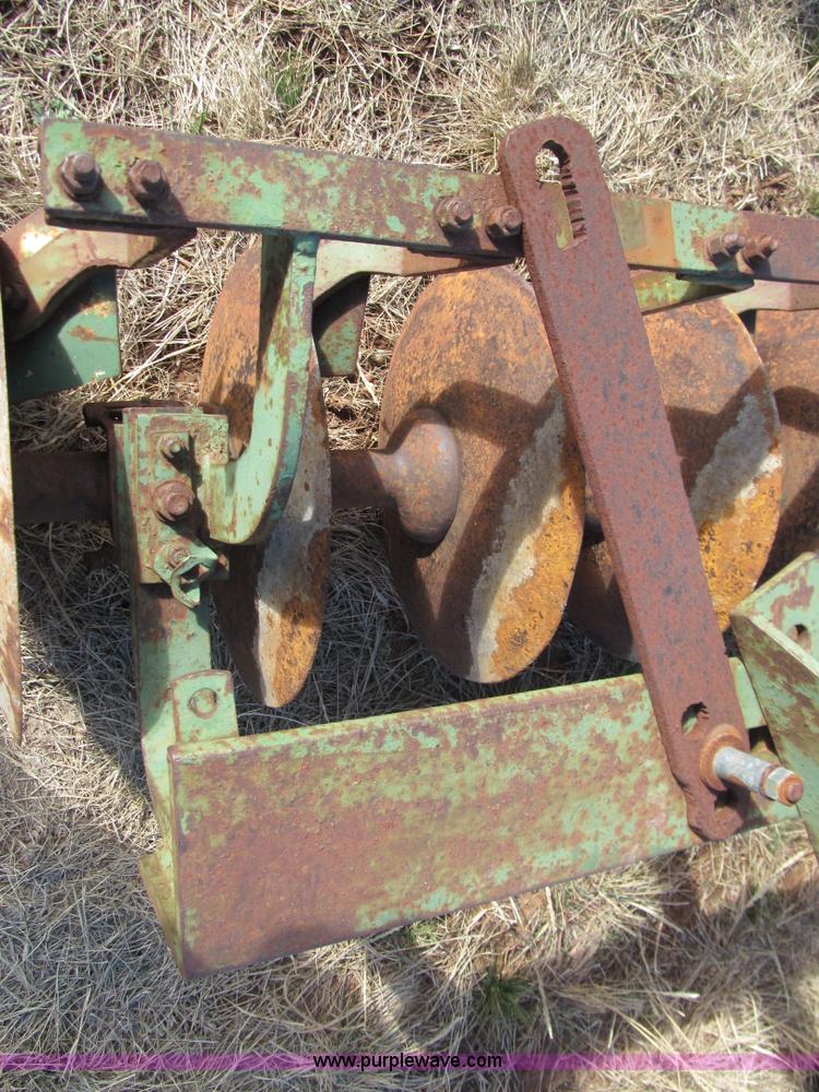 image for item E7506 John Deere 10' offset disk