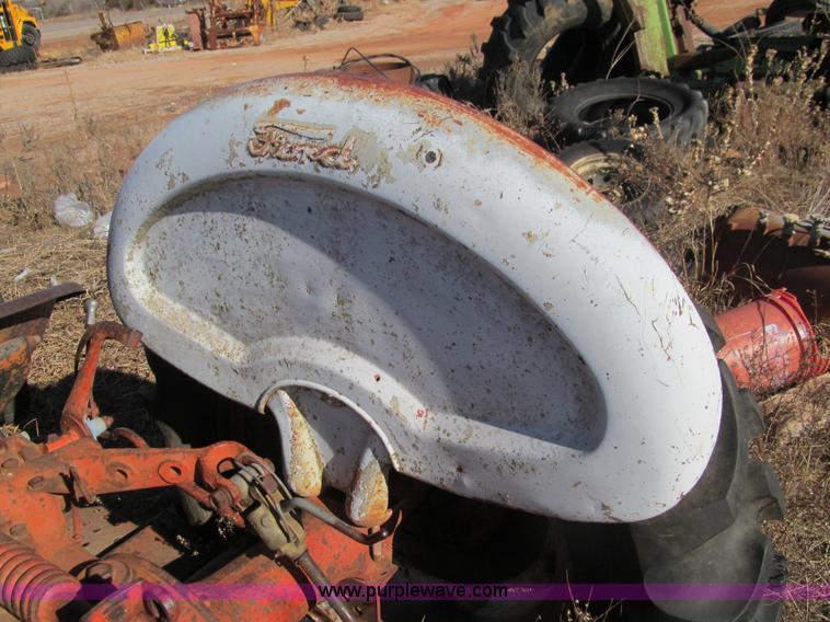 image for item E7507 Ford Workmaster 701 tractor