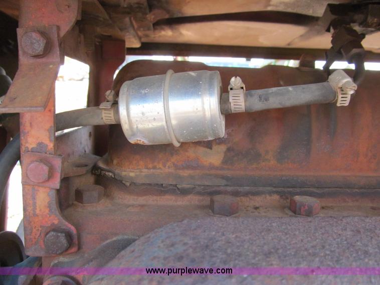 image for item E7507 Ford Workmaster 701 tractor