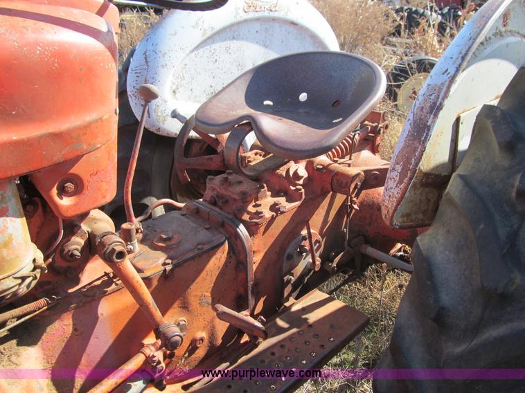 image for item E7507 Ford Workmaster 701 tractor