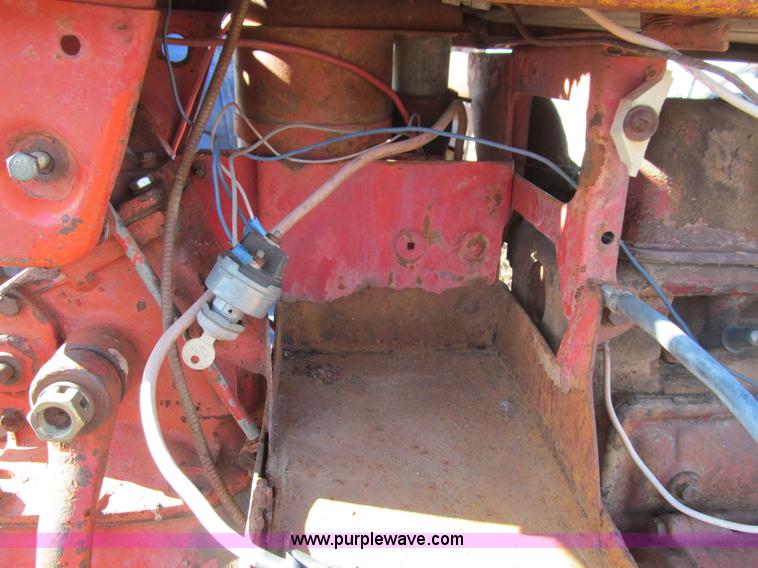 image for item E7507 Ford Workmaster 701 tractor